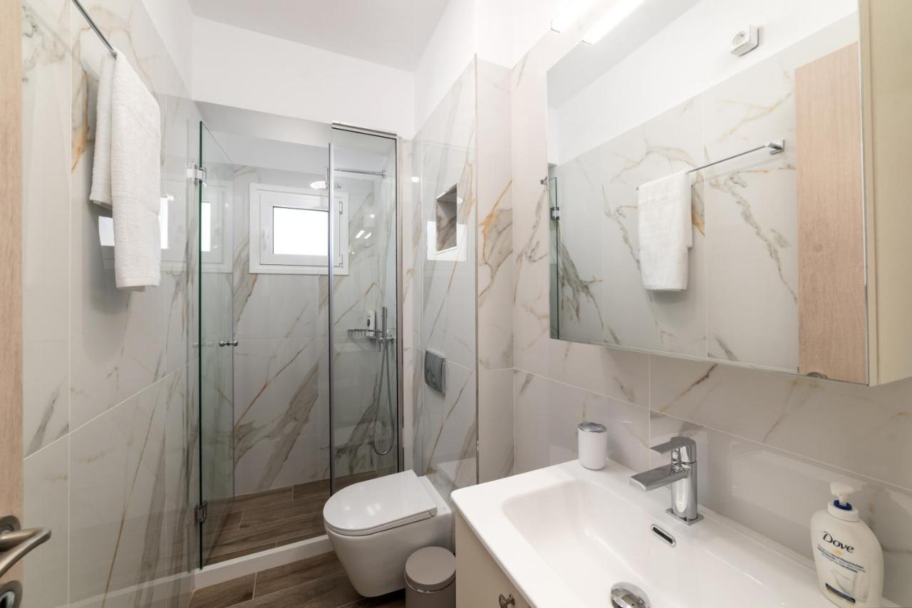 E.Berdufi Apartament Sea View เอลุนดา ภายนอก รูปภาพ