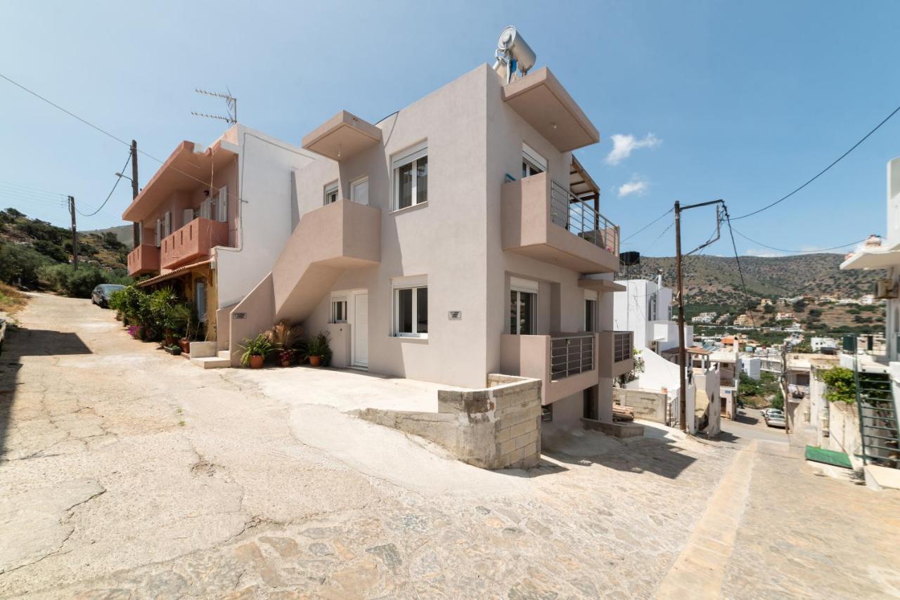 E.Berdufi Apartament Sea View เอลุนดา ภายนอก รูปภาพ